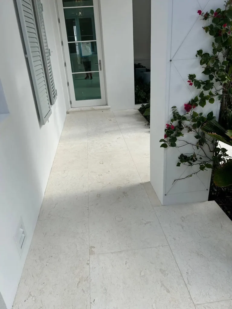 Ocean Reef White Extra installation