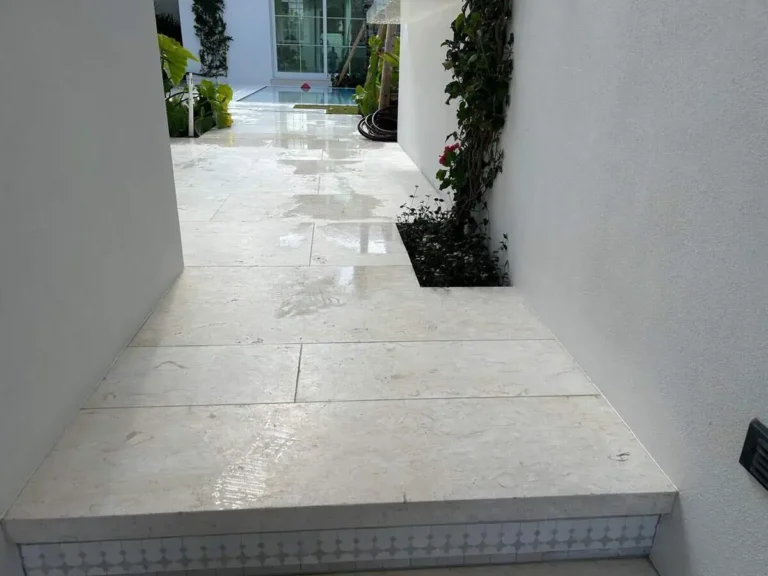 Ocean Reef White Extra installation